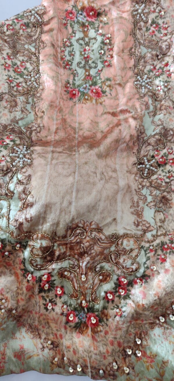 Velvet-3893 - Image 4