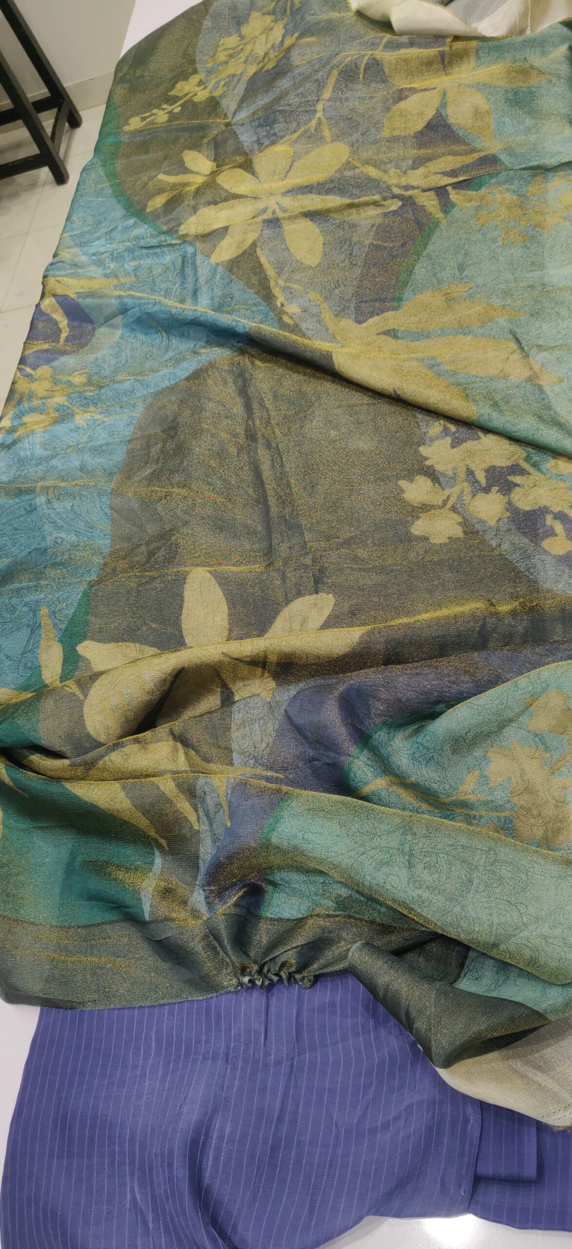 Crepe+Shimmer-4038 - Image 3