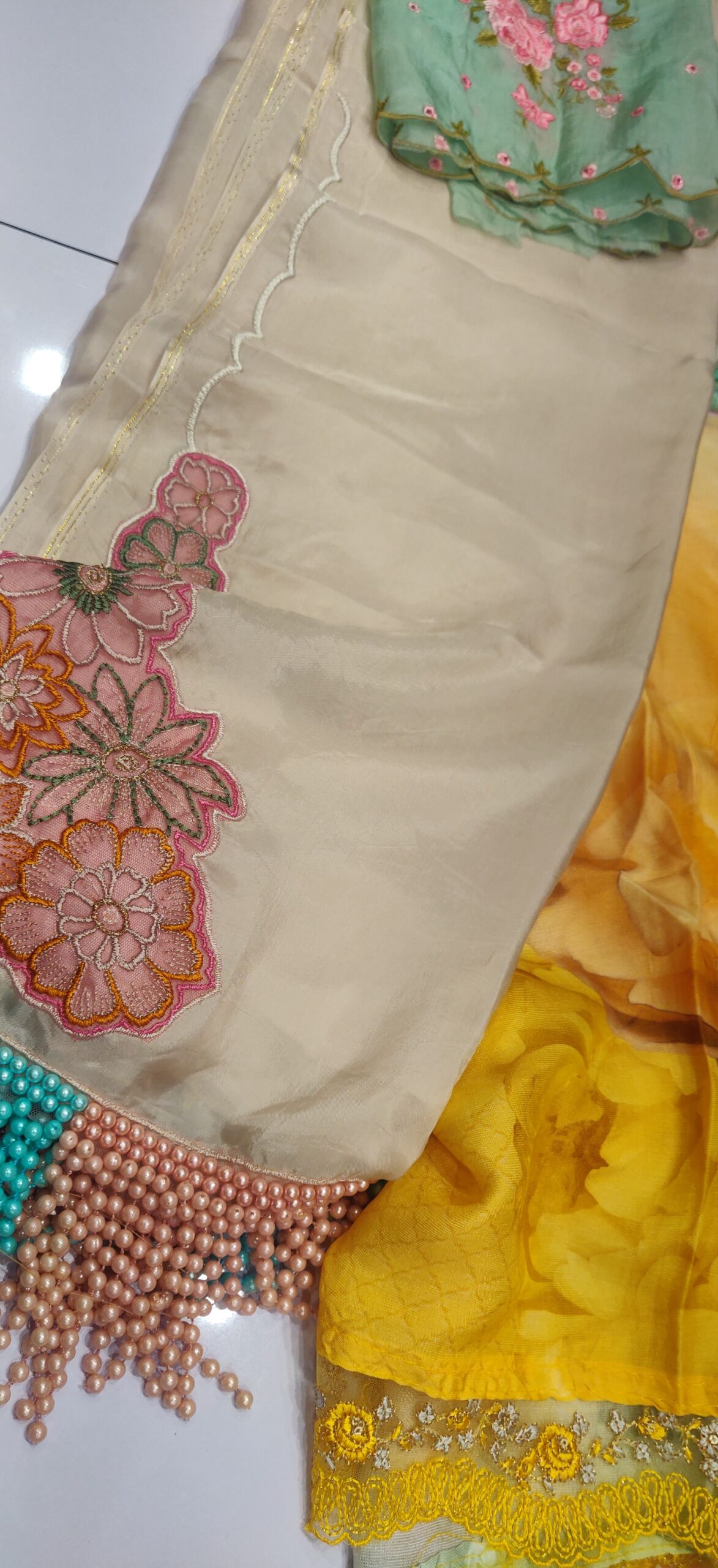 Satin+Burberry-4071 - Image 4