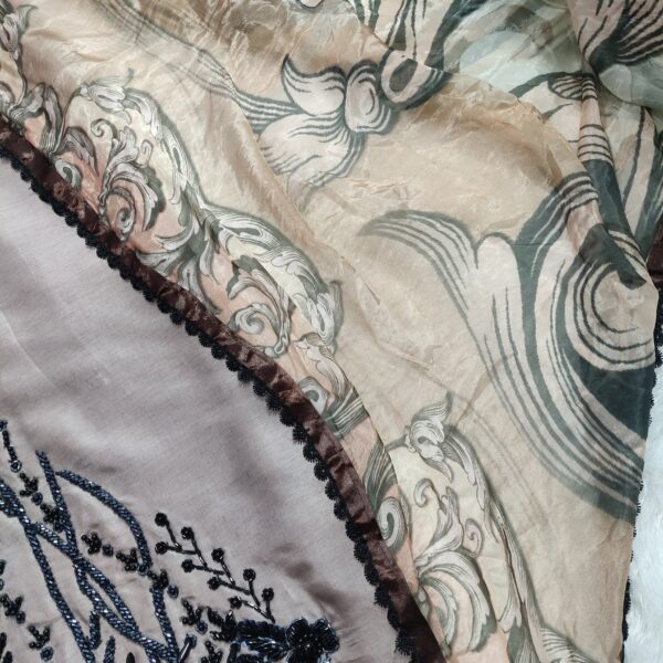A-RussianSilk+Tabby-1546 - Image 7