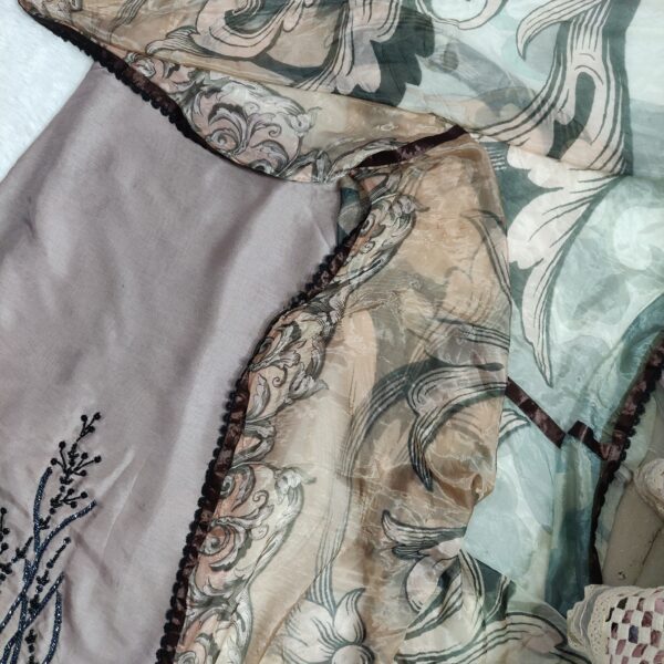A-RussianSilk+Tabby-1546 - Image 6